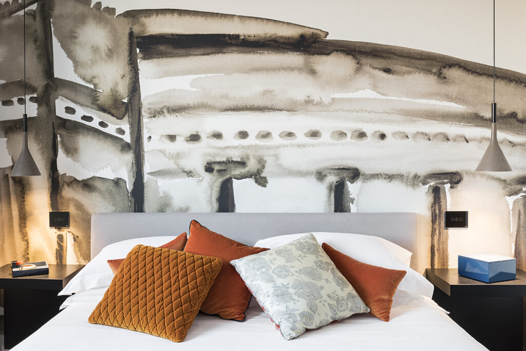 suite agata dettaglio carta d'artista hotel plaza opera